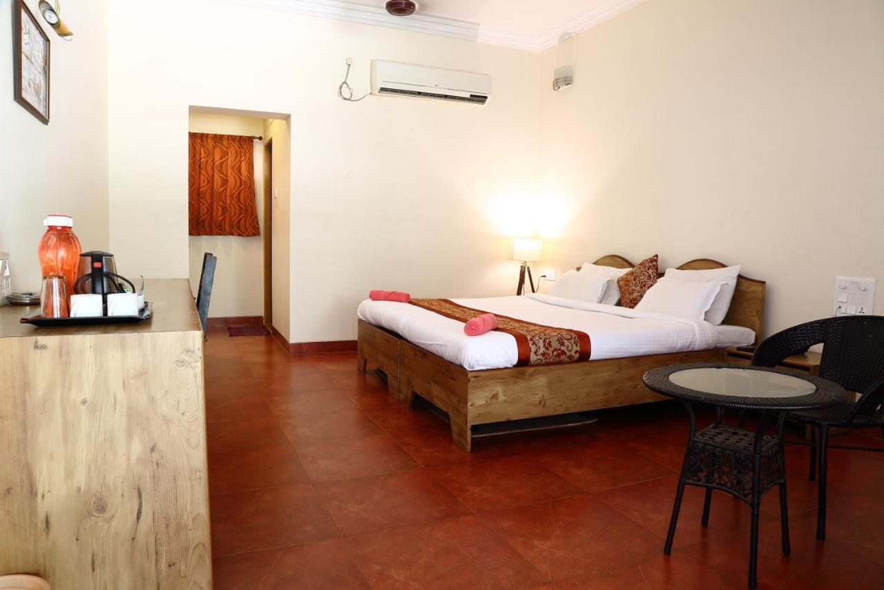 Pinewood Resort Karjat Exterior photo